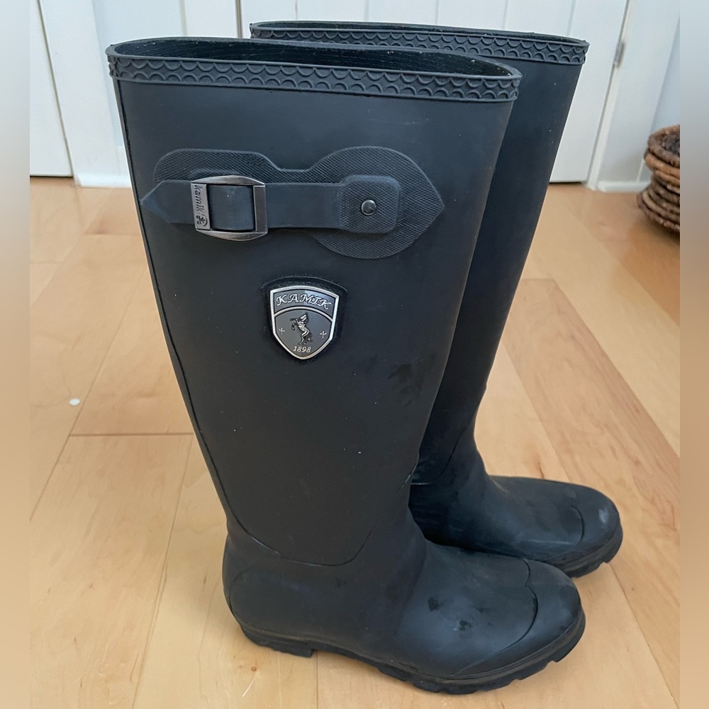 Kamik Jennifer womens rain boot, size 9
